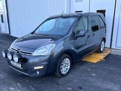 Grå Begagnad 2016 Citroën Berlingo Minibuss | 39 900 kr (Marknadspris)
