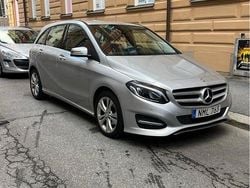 Silver Begagnad 2016 Mercedes B180 Urban Minibuss | 150 000 kr (Marknadspris)