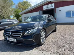 Svart Begagnad 2019 Mercedes E200 Avantgarde Sedan | 259 000 kr (Marknadspris)