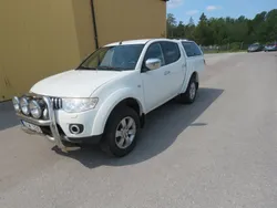 Vit Begagnad 2011 Mitsubishi L200 Pickup | 99 000 kr (Marknadspris)