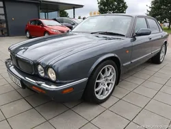 Mörkgrå Begagnad 1998 Jaguar XJ Sedan | 54 900 kr