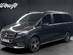 Mörkgrå Begagnad 2024 Mercedes V300 AMG Minibuss | 909 800 kr