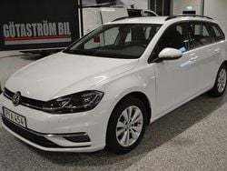 Vit Begagnad 2017 VW Golf VII Kombi | 188 000 kr (Marknadspris)