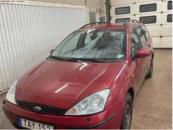 Röd Begagnad 2002 Ford Focus Kombi | 10 000 kr (Bra pris)