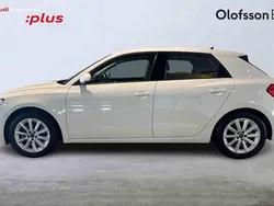 Vit Begagnad 2024 Audi A1 Sportback Halvkombi | 259 900 kr