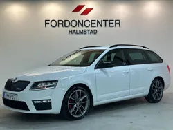 Vit Begagnad 2016 Skoda Octavia RS Kombi | 198 500 kr (Lite dyr)