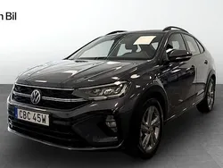 Grå (smokey grey metallic) Begagnad 2022 VW Taigo R-line SUV | 239 900 kr (Marknadspris)