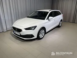 Vit Begagnad 2024 Seat Leon Style Kombi | 219 900 kr (Marknadspris)