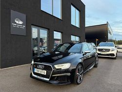 Svart Begagnad 2017 Audi RS3 Sportback Comfort Halvkombi | 419 900 kr (Marknadspris)