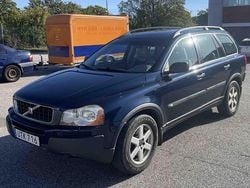 Blå Begagnad 2004 Volvo XC90 Standard SUV | 29 000 kr (Marknadspris)