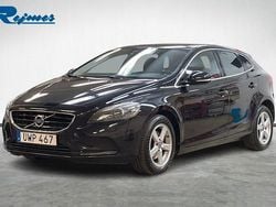 Svart Begagnad 2014 Volvo V40 Momentum Kombi | 129 100 kr (Marknadspris)