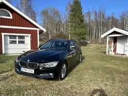 Svart Begagnad 2015 BMW 318 Sport Line Kombi | 150 000 kr (Marknadspris)