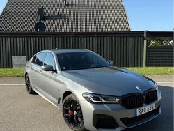 Grå Begagnad 2023 BMW 530e M Sport Sedan | 524 900 kr (Dyr)