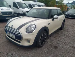Vit Begagnad 2015 Mini Cooper Halvkombi | 89 500 kr