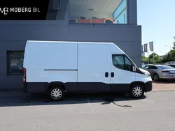 Vit Begagnad 2016 Iveco Daily Van | 159 900 kr (Superpris)