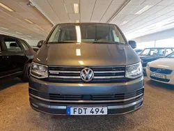 Grå Begagnad 2016 VW Multivan Highline Minibuss | 289 000 kr (Lite dyr)