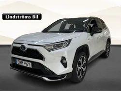 Vit Begagnad 2021 Toyota RAV4 Hybrid SUV | 354 900 kr (Marknadspris)