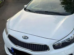 Vit Begagnad 2017 Kia Ceed Sportswagon GT-Line Kombi | 149 000 kr (Marknadspris)