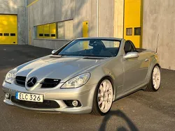 Silver Begagnad 2006 Mercedes SLK200 AMG Cab | 119 900 kr (Dyr)