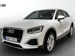 Vit Begagnad 2022 Audi Q2 Advanced SUV | 239 000 kr (Marknadspris)