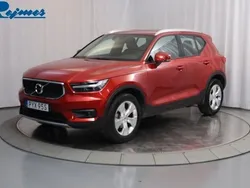Röd Begagnad 2021 Volvo XC40 Momentum SUV | 299 900 kr (Superpris)