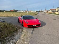 Röd Begagnad 2010 Ferrari 458 Sportkupé | 1 850 000 kr