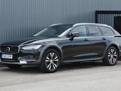 Svart Begagnad 2020 Volvo V90 CC Kombi | 239 900 kr (Lite dyr)
