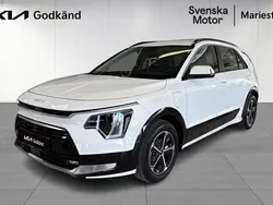 Vit Begagnad 2023 Kia Niro SUV | 369 900 kr (Marknadspris)