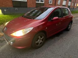 Begagnad 2008 Peugeot 307 Halvkombi | 24 500 kr (Marknadspris)