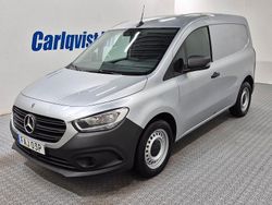 Silver (silver metallic) Begagnad 2024 Mercedes Citan 110 Van | 295 000 kr (Marknadspris)