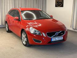 Röd Begagnad 2012 Volvo V60 Summum Kombi | 109 900 kr (Bra pris)
