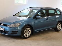 Blå Begagnad 2013 VW Golf VII Kombi | 83 900 kr (Marknadspris)