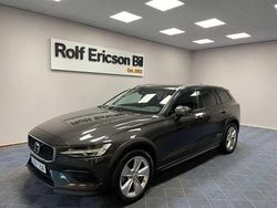 Begagnad 2024 Volvo V60 CC Kombi | 419 500 kr (Superpris)