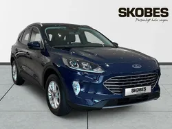 Blå Begagnad 2022 Ford Kuga Titanium SUV | 269 900 kr (Marknadspris)