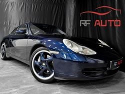 Blå Begagnad 2001 Porsche 911 Carrera 4 Sportkupé | 369 900 kr