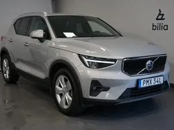 Silver Begagnad 2023 Volvo XC40 Core SUV | 349 900 kr (Marknadspris)