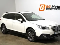 Vit Begagnad 2015 Subaru Outback SUV | 154 900 kr (Marknadspris)