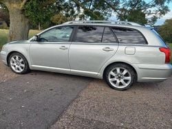 Begagnad 2007 Toyota Avensis Kombi | 15 000 kr (Bra pris)