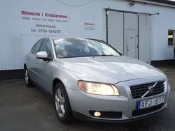Silver Begagnad 2009 Volvo S80 Kinetic Sedan | 44 000 kr (Marknadspris)