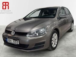 Grå Begagnad 2014 VW Golf VII Halvkombi | 99 900 kr (Marknadspris)
