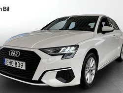 Vit Begagnad 2022 Audi A3 Sportback Proline Halvkombi | 229 000 kr (Marknadspris)