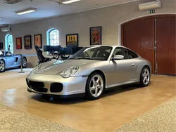 Silver Begagnad 2002 Porsche 911 Carrera 4S Sportkupé | 695 000 kr (Marknadspris)