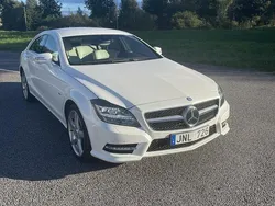 Vit Begagnad 2012 Mercedes CLS350 Sportkupé | 220 000 kr (Marknadspris)