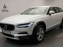 Vit Begagnad 2019 Volvo V90 CC Kombi | 239 900 kr