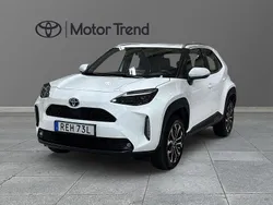 Vit Begagnad 2022 Toyota Yaris Cross SUV | 279 000 kr (Marknadspris)