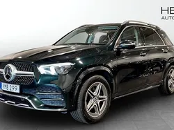 Grön (green) Begagnad 2022 Mercedes GLE350e AMG SUV | 649 900 kr (Dyr)