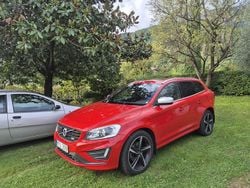 Röd Begagnad 2014 Volvo XC60 R-Design SUV | 152 000 kr (Marknadspris)