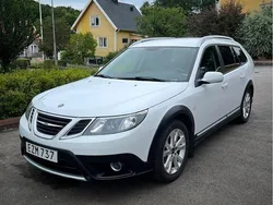 Vit Begagnad 2010 Saab 9-3X Kombi | 95 000 kr (Lite dyr)