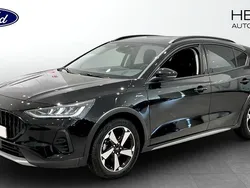 Svart (black) Begagnad 2024 Ford Focus Active Halvkombi | 204 900 kr (Bra pris)