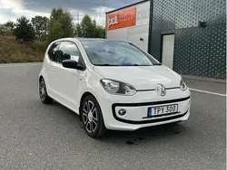Vit Begagnad 2012 VW up! high up! Halvkombi | 45 000 kr (Marknadspris)